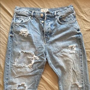 We the free distressed capris